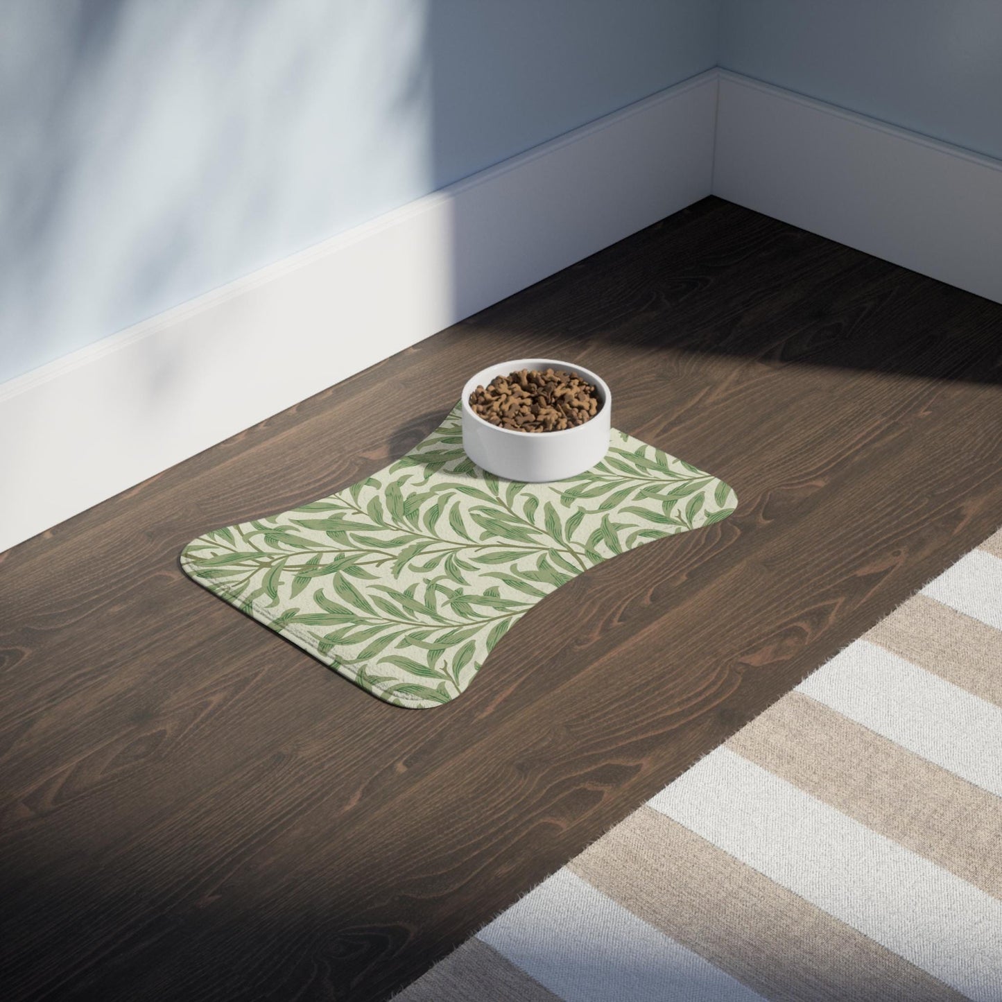 William Morris Pet Feeding Mat: Willow Boughs Green Floral Design