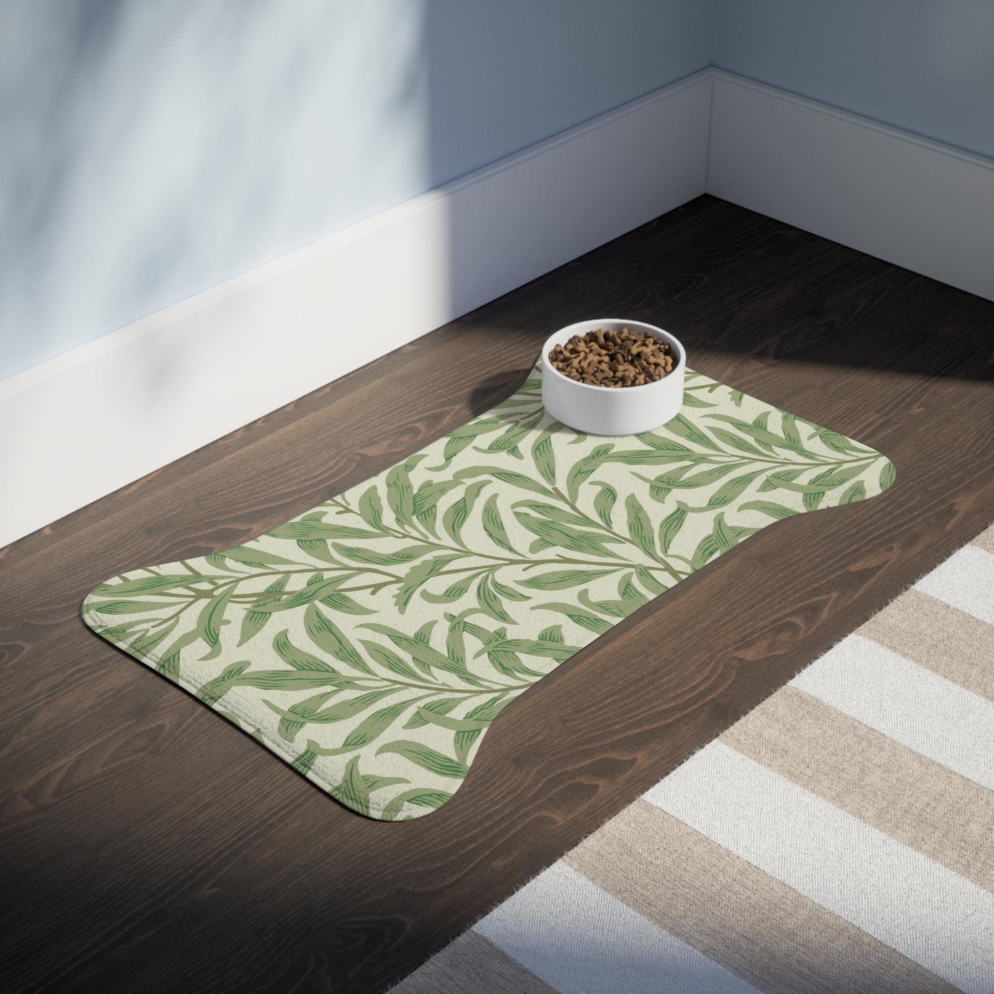 William Morris Pet Feeding Mat: Willow Boughs Green Floral Design